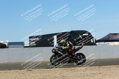 media/Mar-27-2022-CVMA (Sun) [[4786de14bf]]/Race 10 Supersport Shootout/